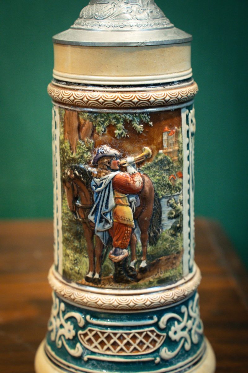 Antika/Vintage Almanca yazılı Kabartmalı Seramik Bira Bardağı