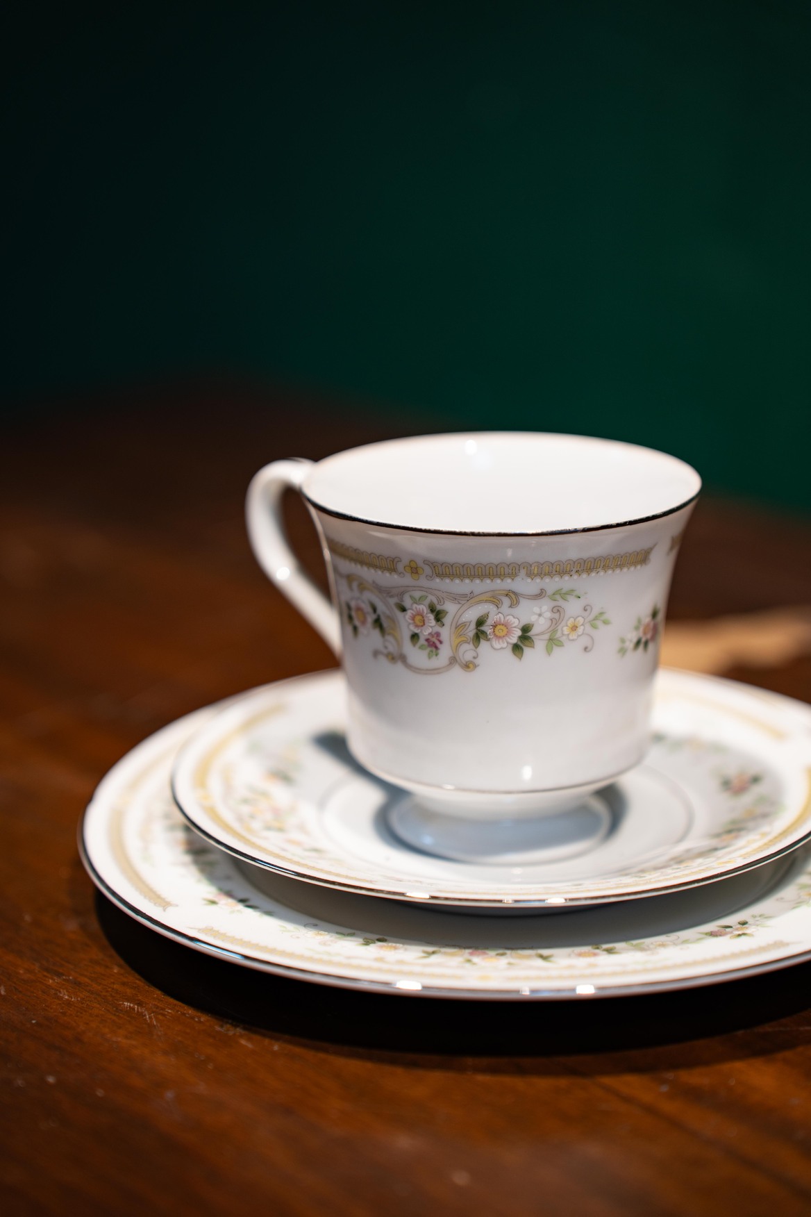 Royal China Japan 'Savanah' Vintage Porselen Set