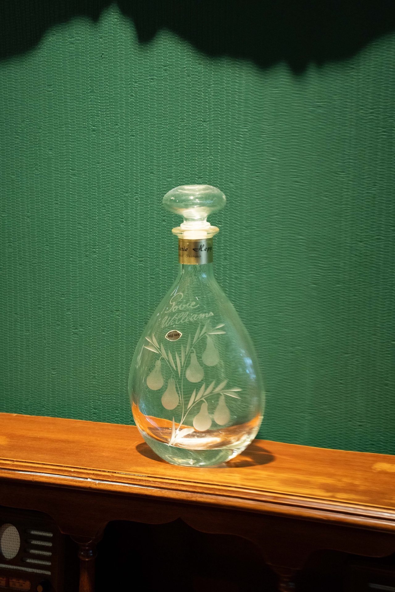 Vintage Armut Motifli İşlemeli Kristal Karaf/Şişe