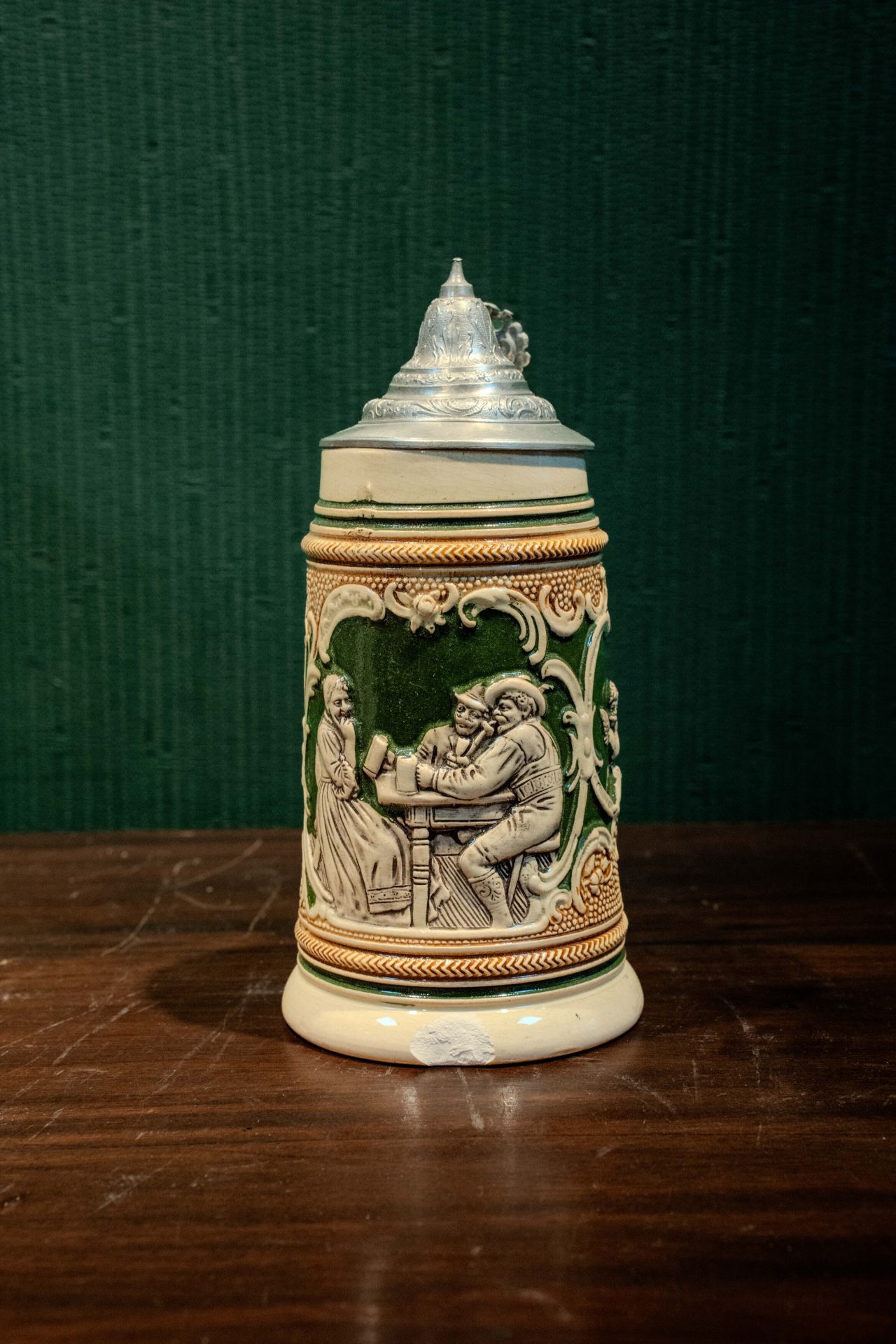 Vintage Alman Seramik Kabartmalı Bira Bardağı