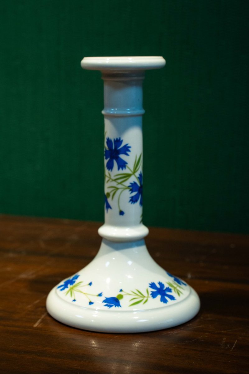 Belçika Damgalı Porcelaine de Namur Çiçek Desenli Şamdan