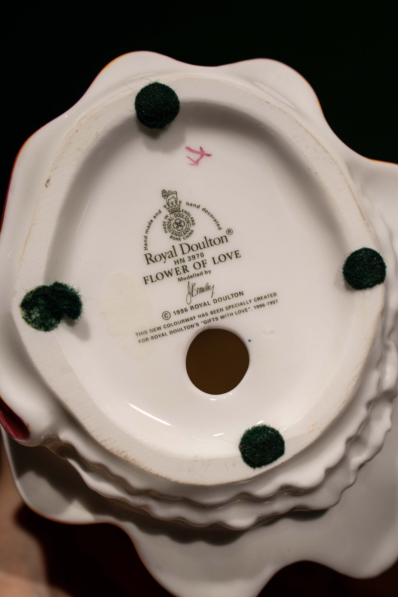 Royal Doulton Porselen Biblo 'flower of love'
